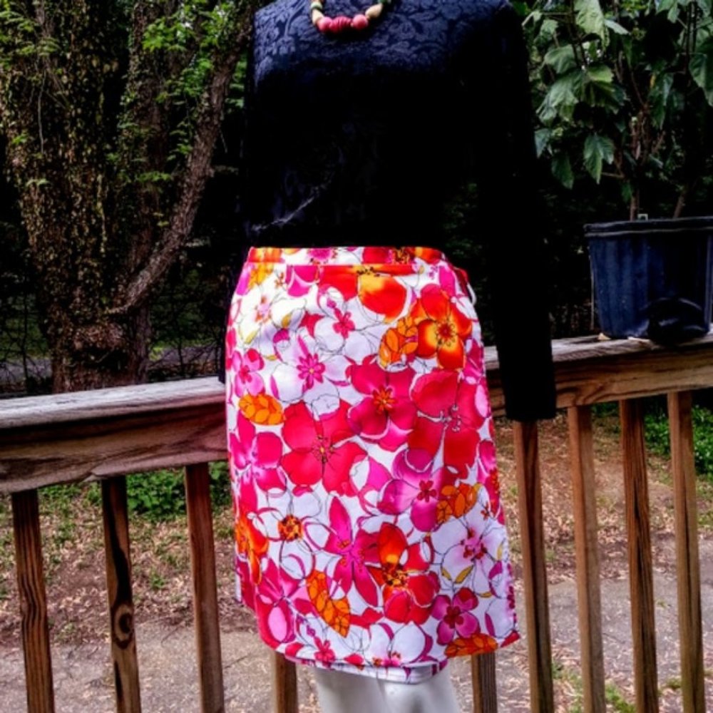 Floral reversible pink orange white wrap skirt 6P